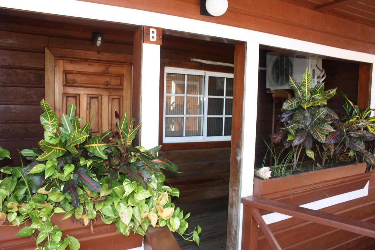Utila Lodge Útila Exterior foto